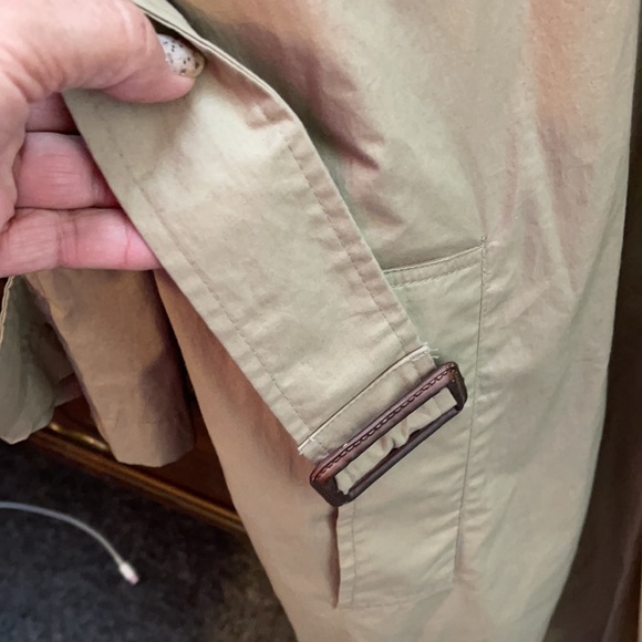 Used rain coat size L - Picture 14 of 16